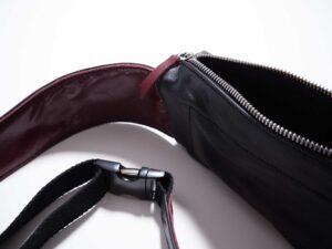 Bauchtasche Leder Detail